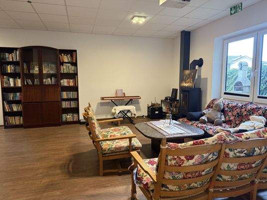 Besprechungsraum zzgl.