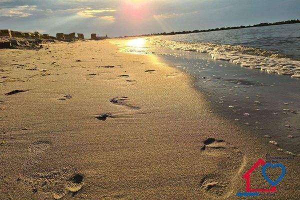 Strand Sonnenuntergang.jpg