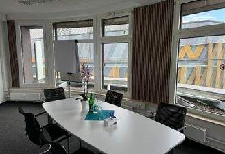 Besprechungsraum -Bild ist beispielhaft-