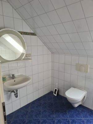 Wohnung OG - Bad Bild 3