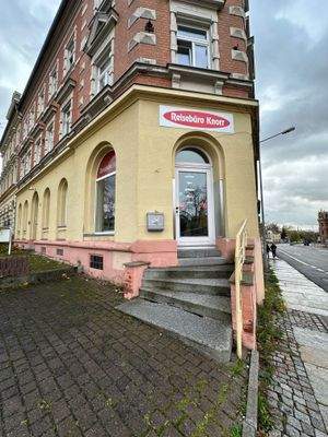 Eingang Reisebüro Knorr