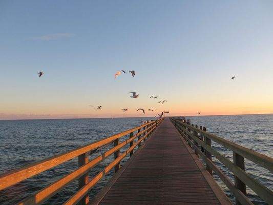 Seebrücke am Morgen