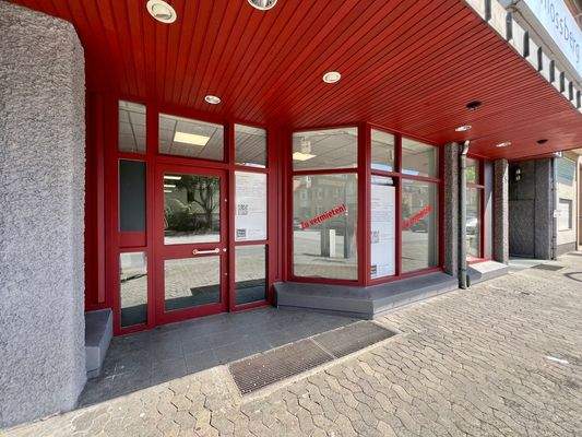 Eingang / Schaufenster