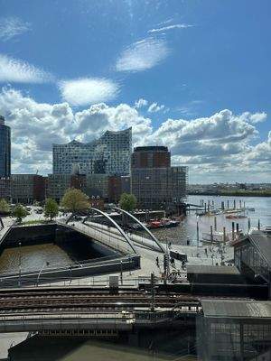 52f6a92f-8c4b-4807-88f6-a039a6e25fb1