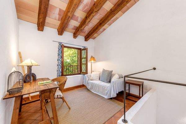 Charmanter Loungebereich im Obergeschoss