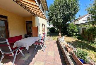 Südterrasse mit Markise