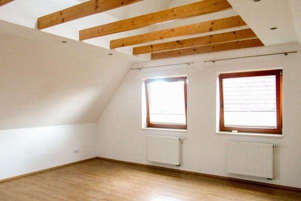 Großzügiger Schlafbereich (Studio) hinteres Haus