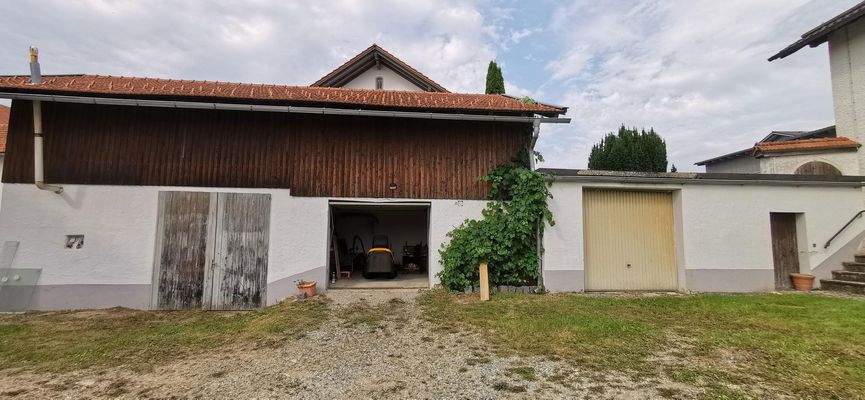 Garagenkomplex, Innenhof