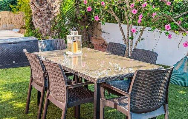 Villa mit Touristenlizenz in Meeresnähe zum Verkauf in Bahía Grande, Mallorca