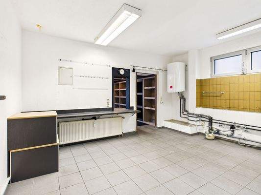 Küche/ Ausstellungsraum