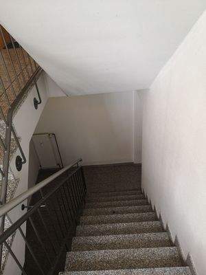 Zum Kellerbereich.jpg