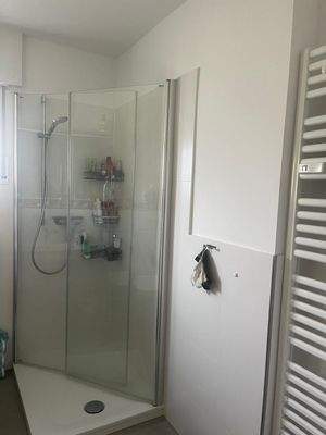 TGL.Duschbad
