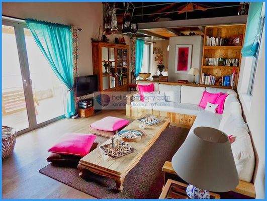 ed0e09436b634c918babeacc352154d9-original