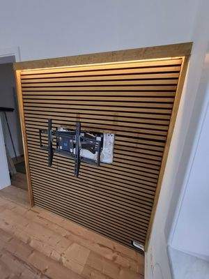 Wohnzimmer Fernsehwand SAT