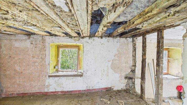 CAM01984G0-PR0469-STILL009