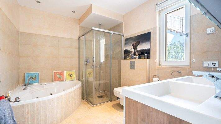 Costa de la Calma Mallorca Villa zum Verkauf Badezimmer 92359