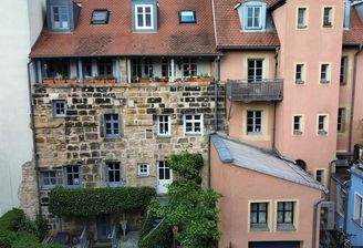 Hausansicht an der Stadtmauer