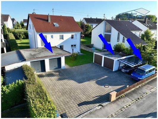 Garagen, Carport und Stellplatz direkt vor dem Haus