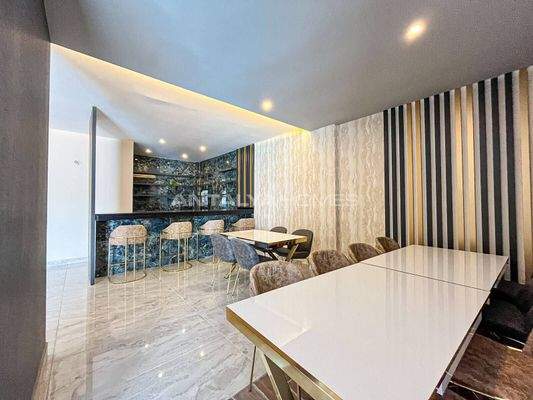 Flats in a Secure Complex with Swimming Pools in Kestel Alanya