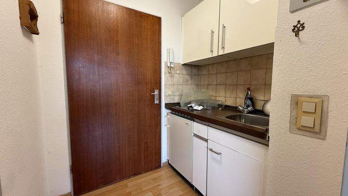 Eingangsbereich mit Küche