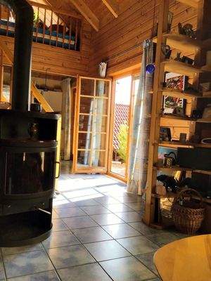 EG mit Treppe zur Galerie