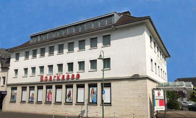 Ladenlokal bearbeitet.jpg