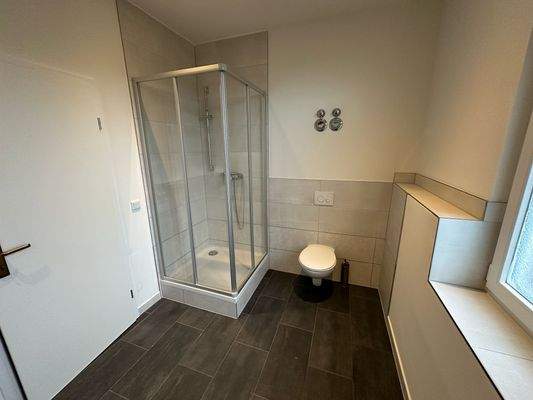 PHOTO-2025-04-25-22-02-15