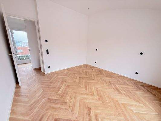 Zimmer 3 (2. Stock) Blick Richtung 2. Dachterrasse.jpg