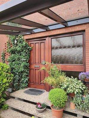 2025-06-11-12-33-25-176 (Large).jpg