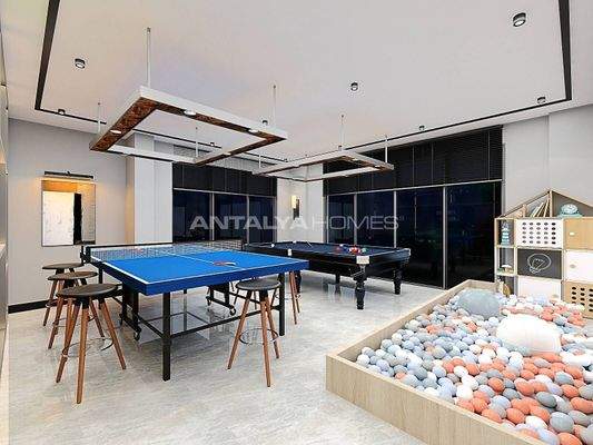 Luxe Properties in New Complex with Sea View in Alanya