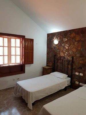 53711553_2175738145814512_2454917883789049856_n.jp