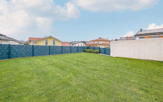 GARTEN (OUTDOORSTAGING)