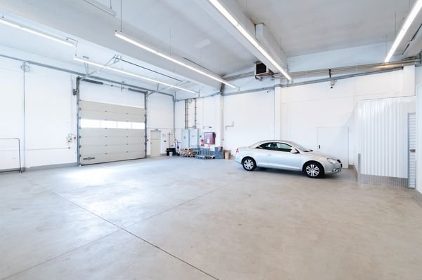 Löwen_Immobilientreuhand_Gewerbeliegenschaft_Grund