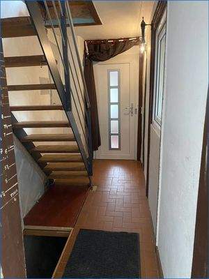 Flur EG Blick zur Haustür