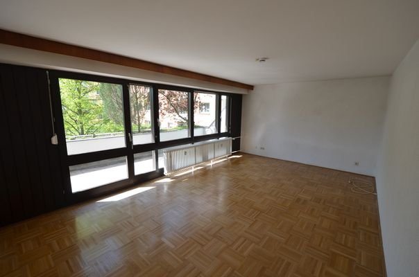 Wohnzimmer (ca.25m²)