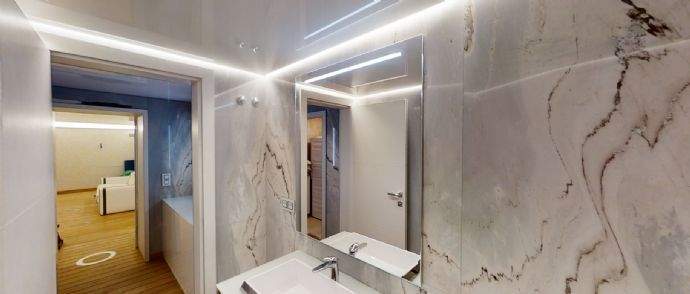 en Suite Bad/ Dusche/ Toilette