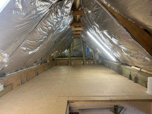 H li Dachboden 4.jpg