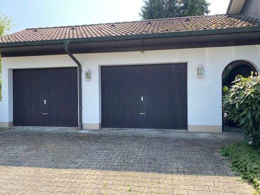 2 Massivgaragen