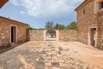 Teilansicht_Innenhof