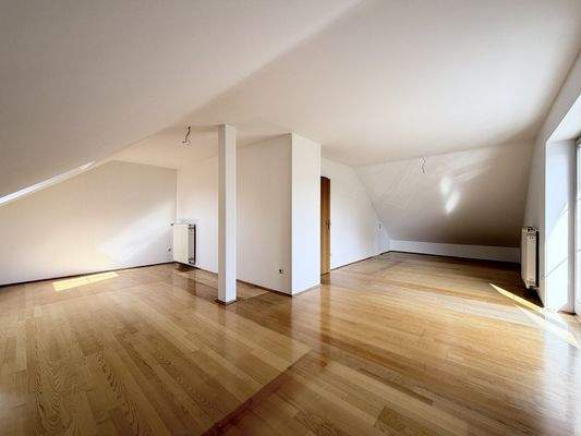 Großzügig mit Balkon & Abstellraum