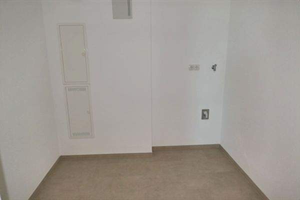 Beispiel Abstellraum mit Waschmaschinenanschluss