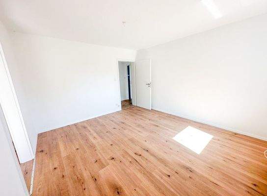 Großes und geräumiges Wohnzimmer