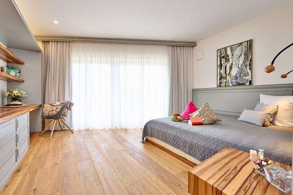 Schlafzimmer 2 im Untergeschoss