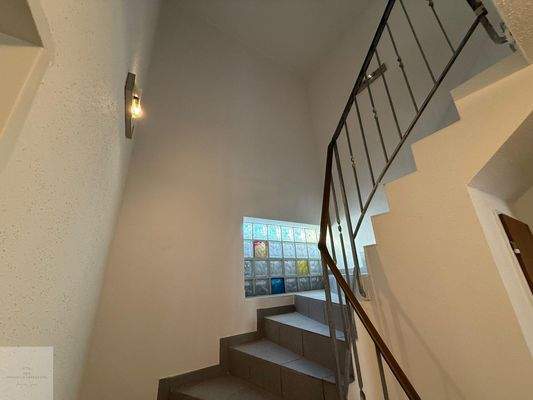 Aufgang Wohnbereich zum 2. OG