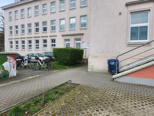 Ärztehaus Nebeneingang