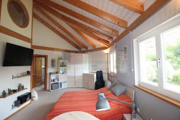 Kinder- / Gästezimmer mit Raum