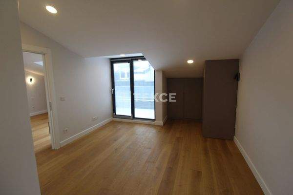 Spacious Apartments Close to Ihlamur Pavilion in Beşiktaş