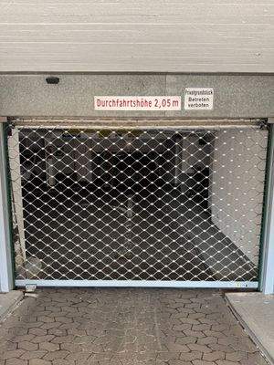 gesicherte Ein- und Ausfahrt