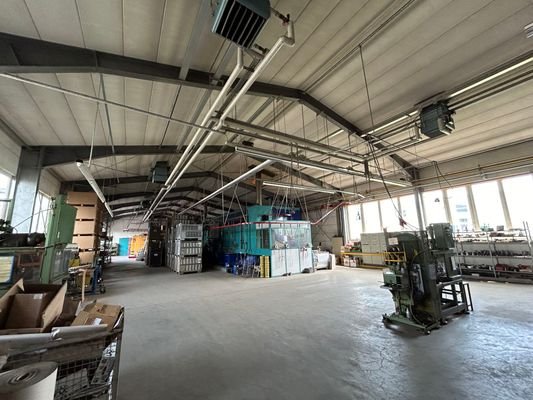 800m²-Halle gen Nordost