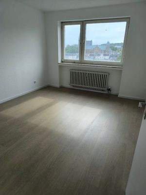 Helles Zimmer mit Aussicht